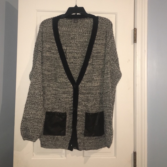 Urban outfitters knitted sweater cardigan