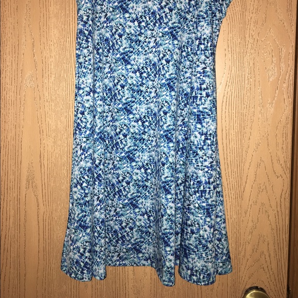 Lularoe azure skirt.