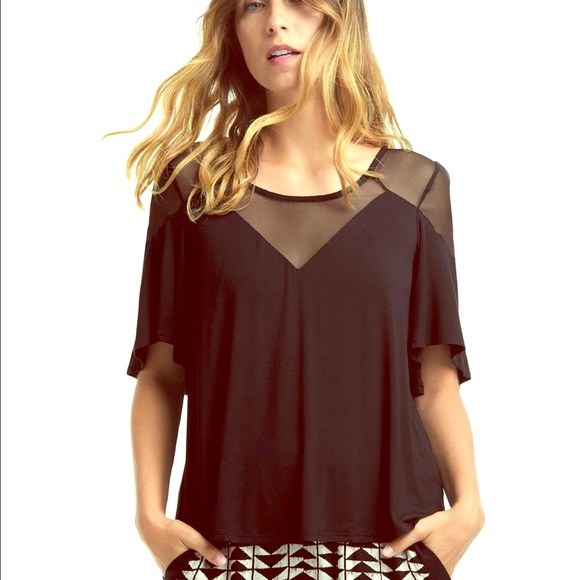 Ella Moss Flutter Sleeve Top