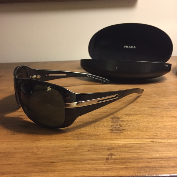 Authentic Prada Black Sunglasses - Picture 2 of 5