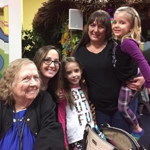 Meet your Posher, Paula