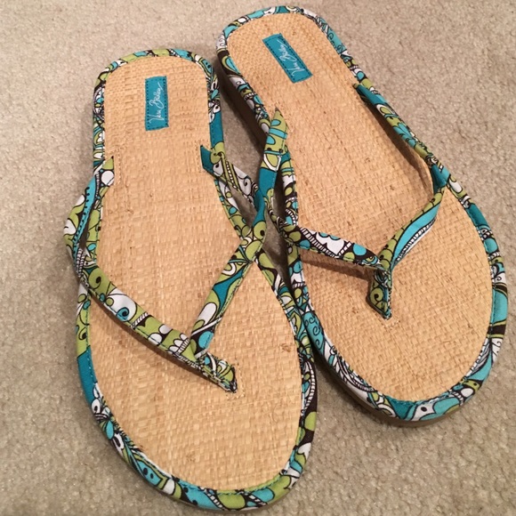 Vera Bradley flip flops