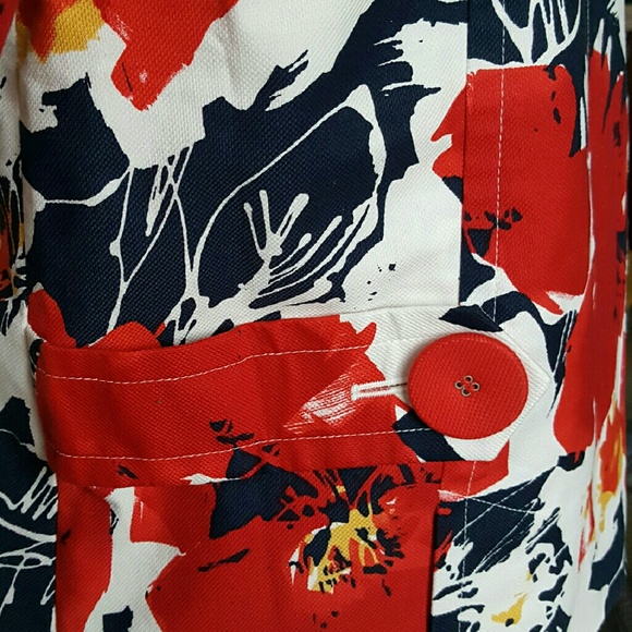 NWOT Coldwater Creek Cropped Floral Jacket - Picture 3 of 4
