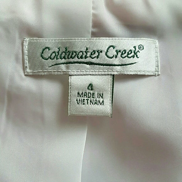 NWOT Coldwater Creek Cropped Floral Jacket - Picture 4 of 4