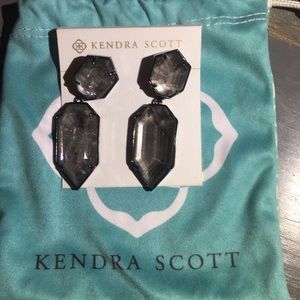 Kendra Scott black earrings