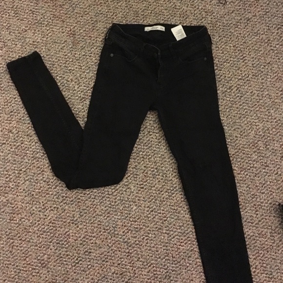 Black Abercrombie skinny jeans
