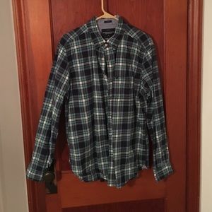 American Eagle Button Down