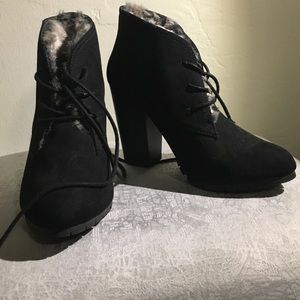 Black fuzzy booties