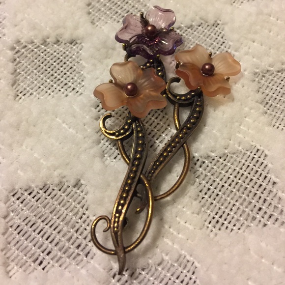 3 flowery Branch pin/Brooch.