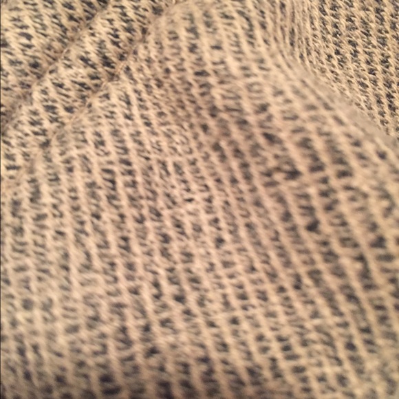 Donating soon!!! Peacoat - Picture 4 of 4