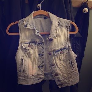 Jean vest