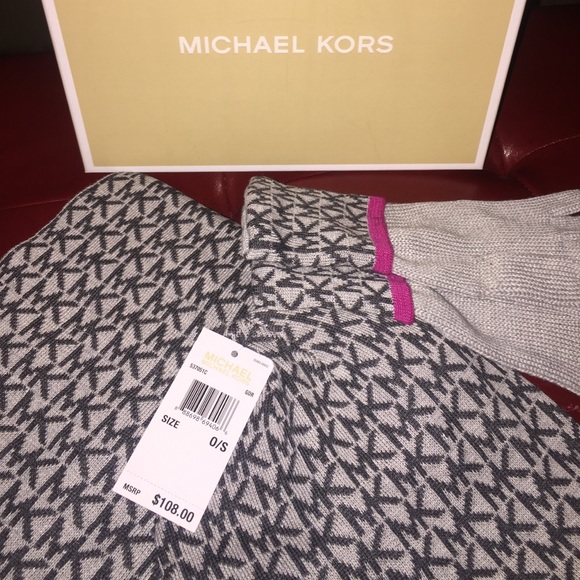 🎁NEW 3pc MK Logo Gift Box Set Scarf Gloves & Hat - Picture 3 of 4