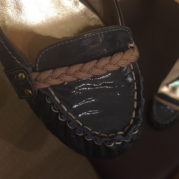 Kenneth Cole elegant heels. With brand new soles - Picture 3 of 4