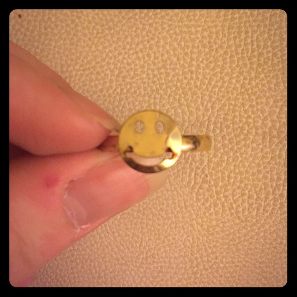 Happy Smile Ring