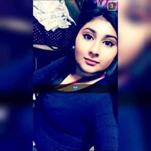 Meet your Posher, Sarahi