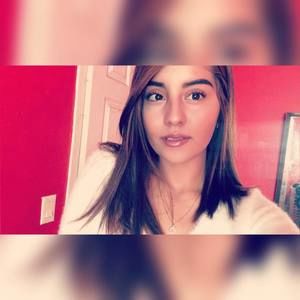 Meet your Posher, Kassandra