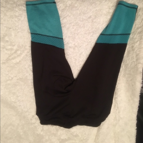 Black and blue workout pants - Picture 1 of 2