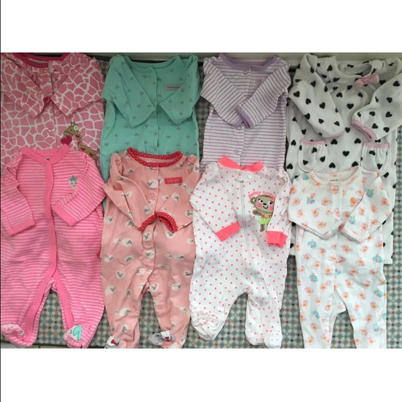 11 BABY GIRL CLOTHING PIECES SLEEPERS AND ONESIES