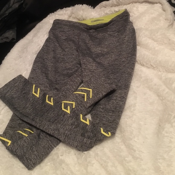 Workout leggings - Picture 2 of 3