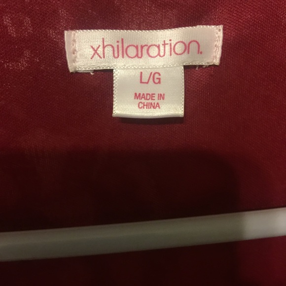 Deep red dress - Picture 2 of 3