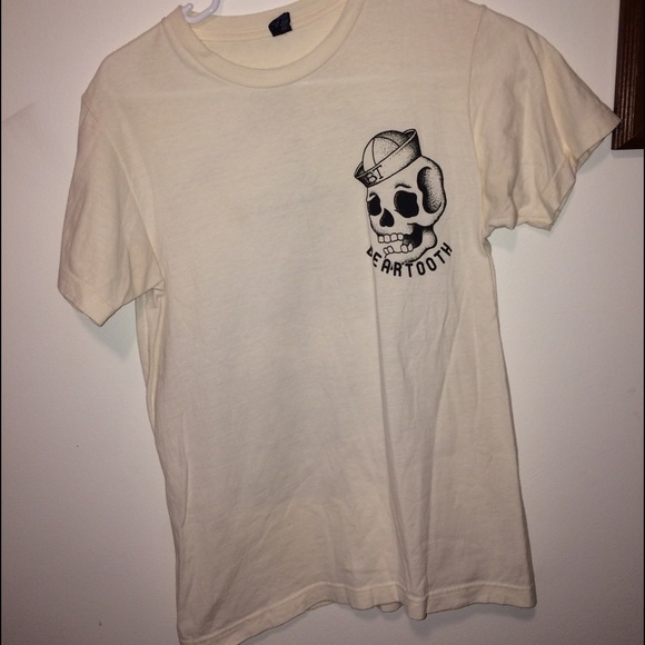 t shirt