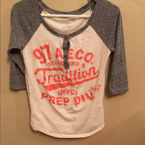 American Eagle size small