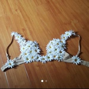 Daisy Plunging Rave bra