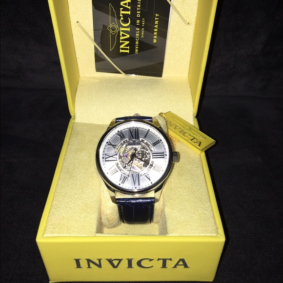 Authentic Invicta vintage men's watch - Picture 1 of 3