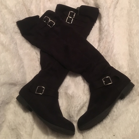 Over the knee black velvet boots