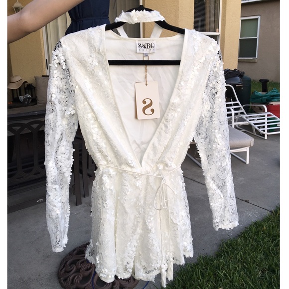 🎉HP! 🎉 NWT Sabo Skirt White Gisele Sequin Romper - Picture 5 of 7