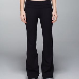 Lululemon Black Groove Pant