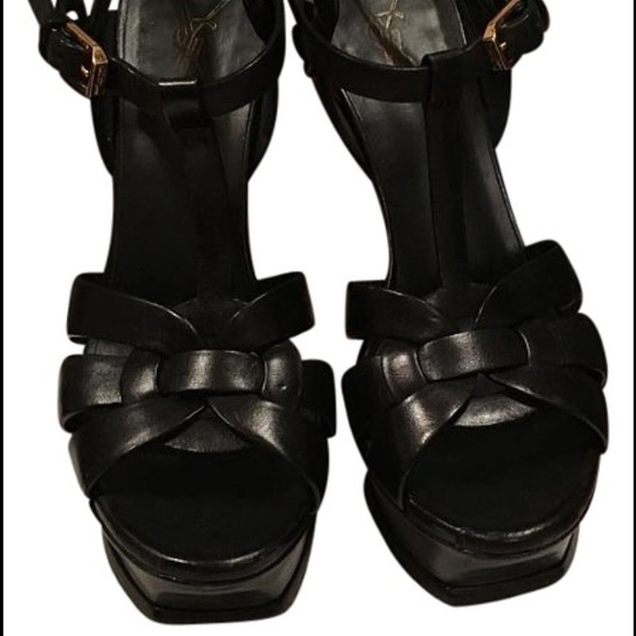 🍾 SOLD 🍾 YSL tribute sandals
