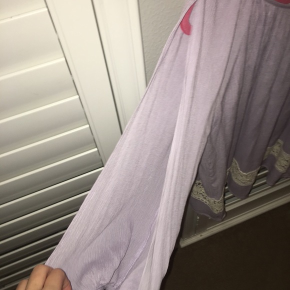 shirt - Picture 3 of 3