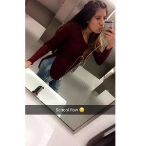 Meet your Posher, Rocio