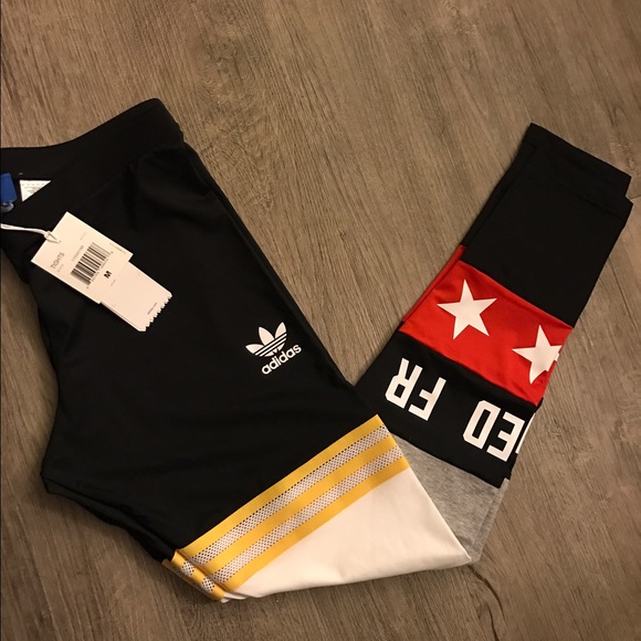 NWT. Adidas Rita Ora tights size medium