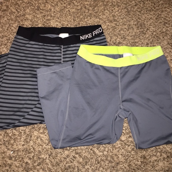 Nike Dri-Fit Capri Bundle