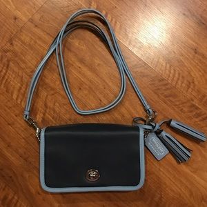 Coach Archive Navy/Light Blue crossbody purse