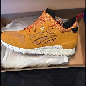 Size 11 Asics Gel Lyte MT