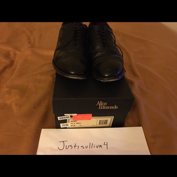 Allen Edmonds Strand used dress shoes