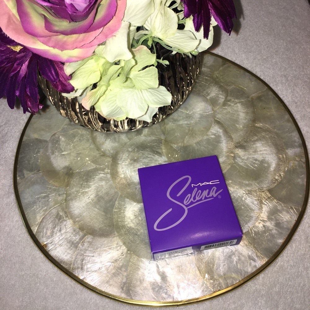 💯Authentic Selena power blush- Techno Cumbia