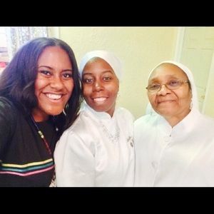 Meet your Posher, Delores