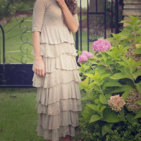 Dainty jewels size xxl fits more like a xl