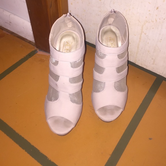 Peep Toe Wedges - Picture 2 of 3