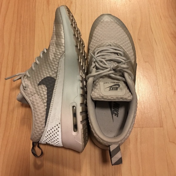 White Nike Thea Air Maxes