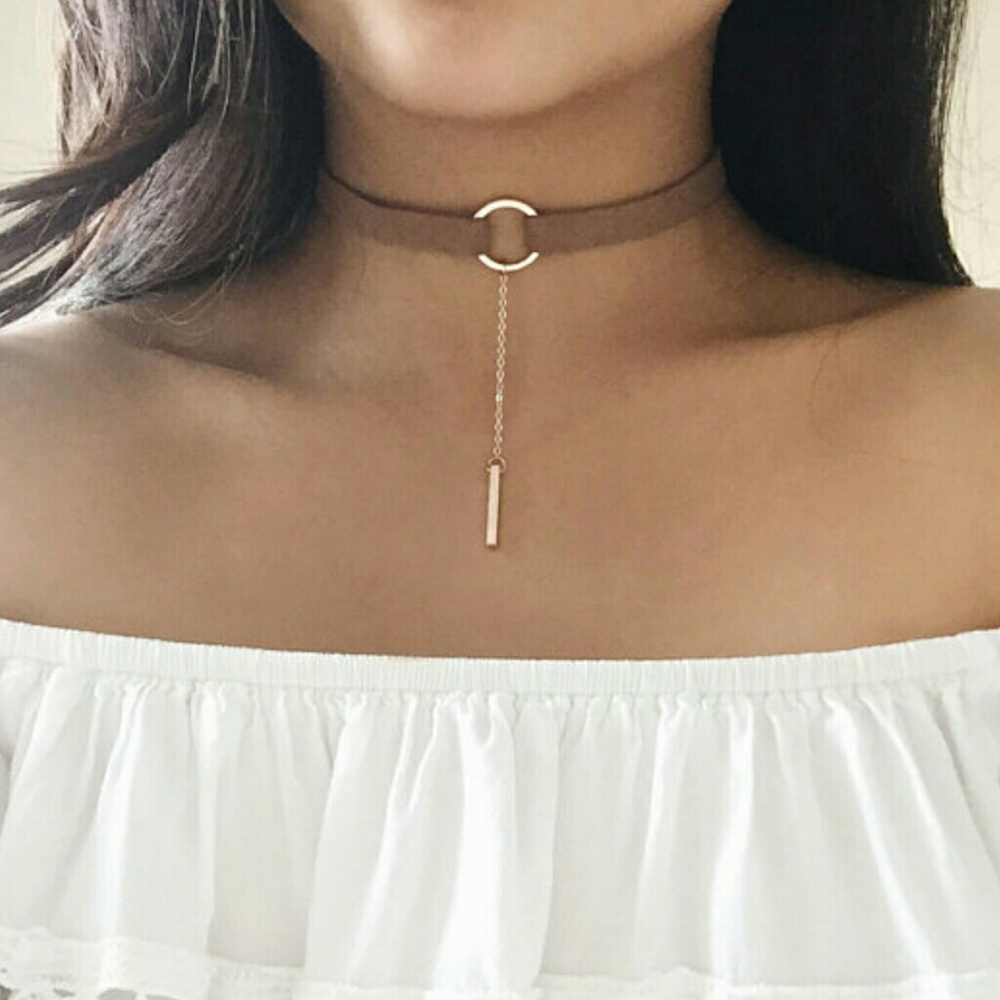 Brown Faux Leather Choker with Bar Pendant
