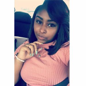 Meet your Posher, Saderia