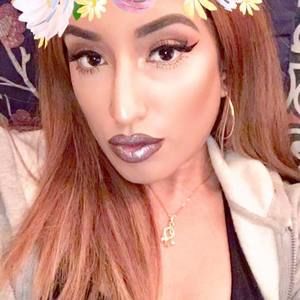 Meet your Posher, Reyna