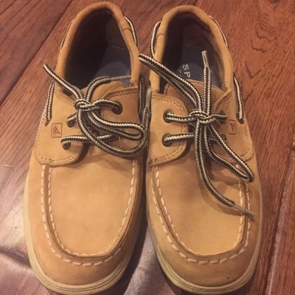 Boys Sperry Shoes size 1M
