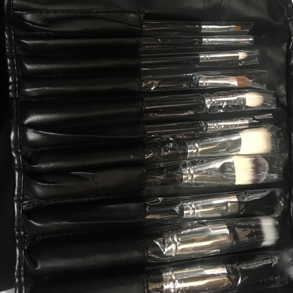 Crown Brush 626 Pro Set