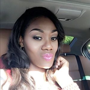 Meet your Posher, Keywe